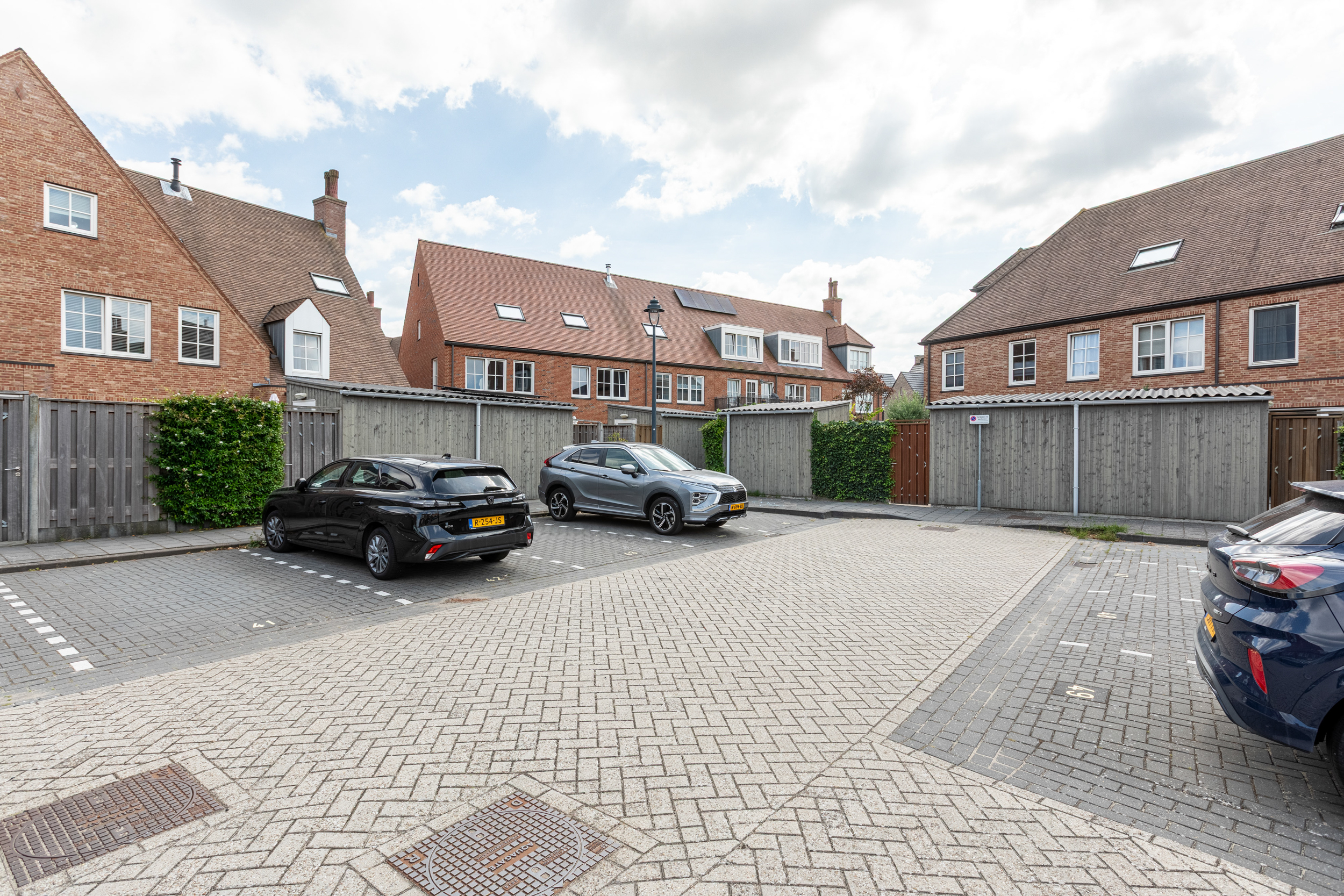 Anna van Kleeflaan 31 , 2135 VD Hoofddorp 42